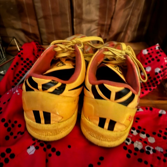 Nike Kobe 8 System “Shanghai Firework” Laser Orange - Picture 4 of 6